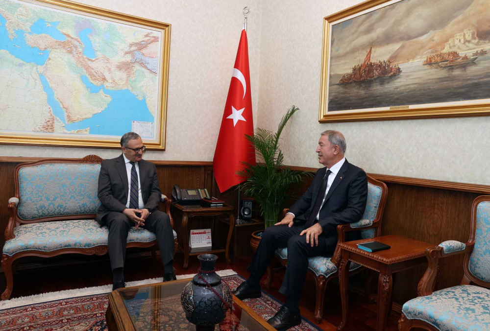 Akar, Pakistan’ın Ankara Büyükelçisi Seccad Gazi'yi kabul etti